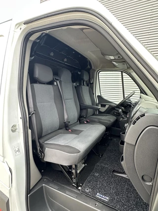 Nissan NV400 – thumbnail 12