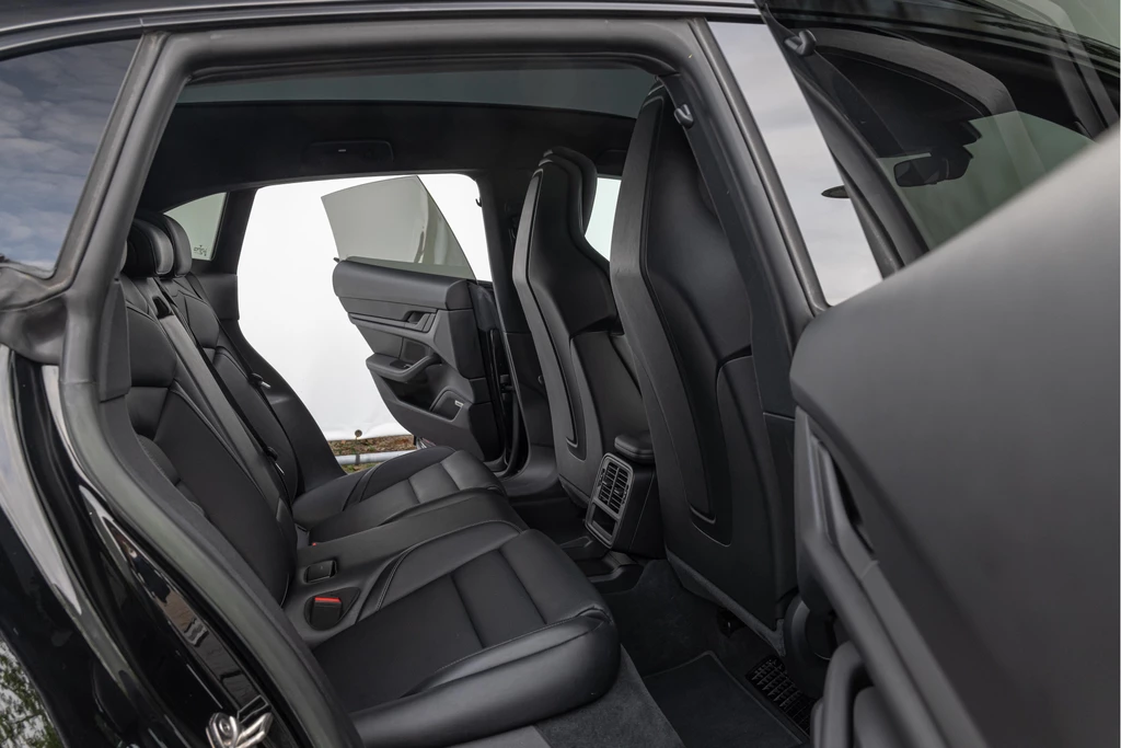 Porsche Taycan – foto 13