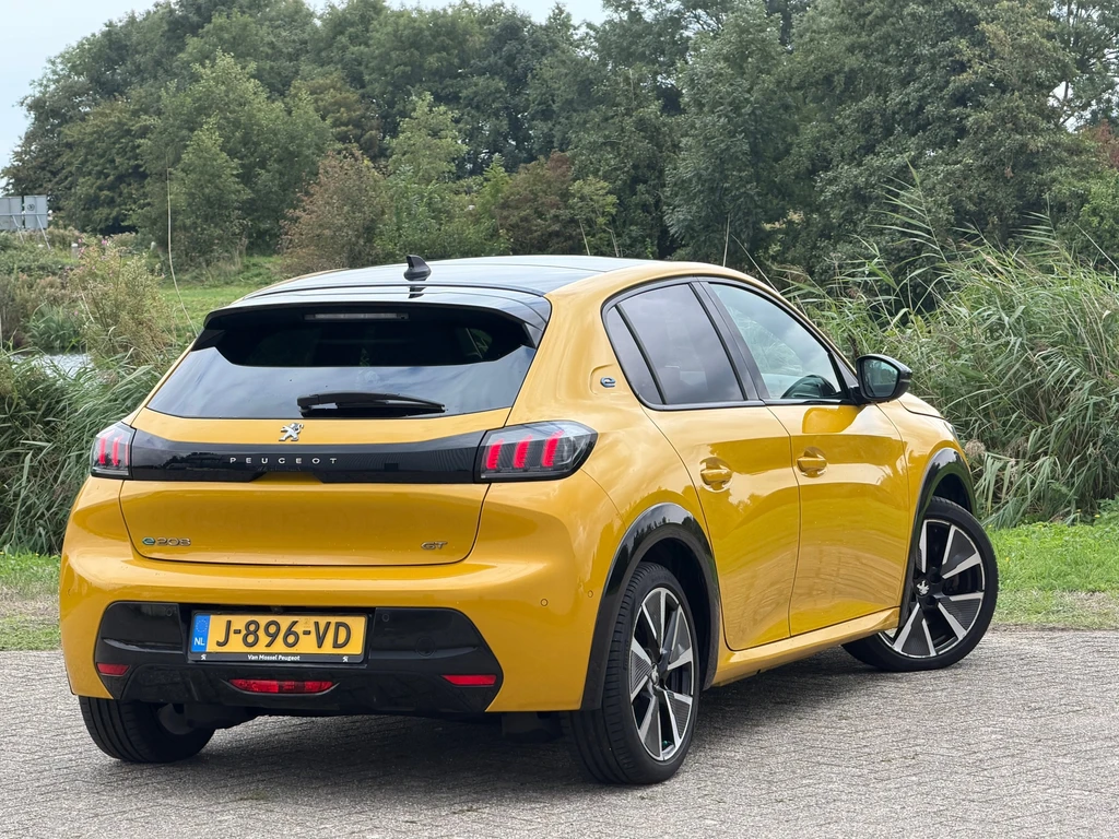 Peugeot e-208 – foto 4