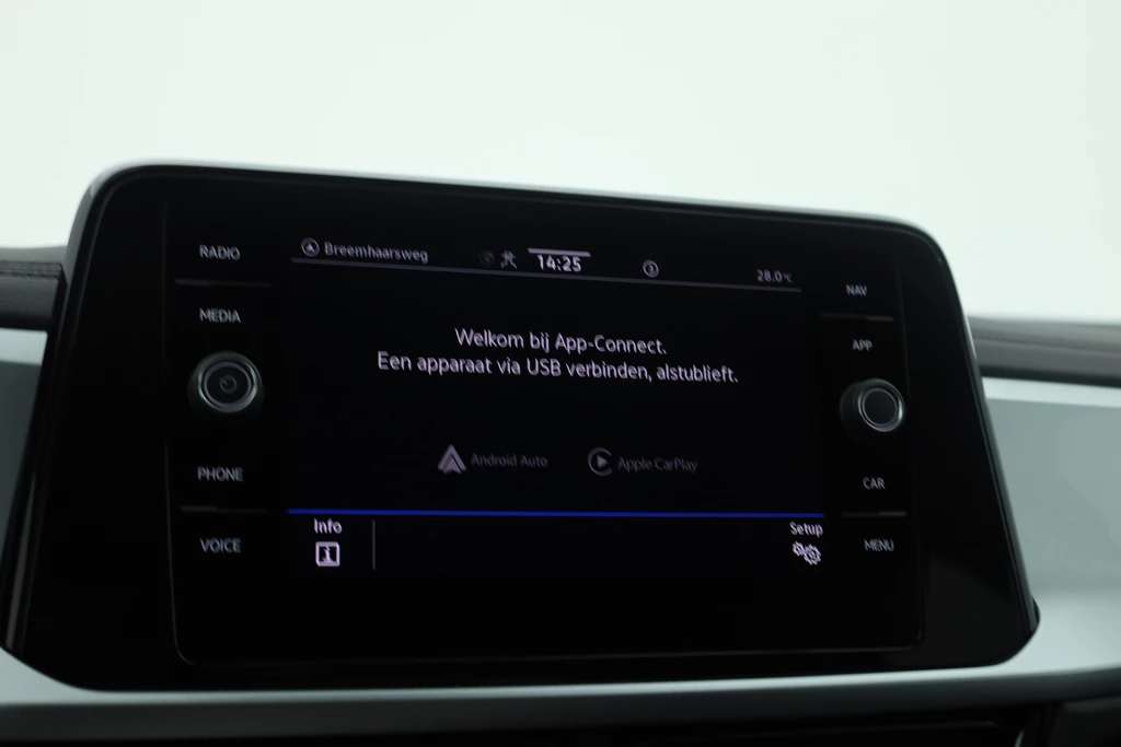 Volkswagen T-Roc – foto 18