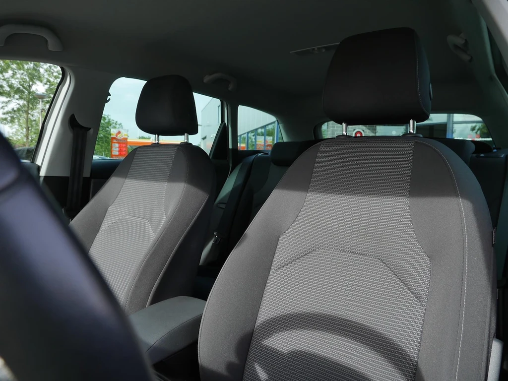 SEAT Leon – foto 18