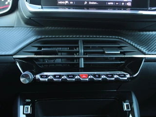 Peugeot 208 – thumbnail 17