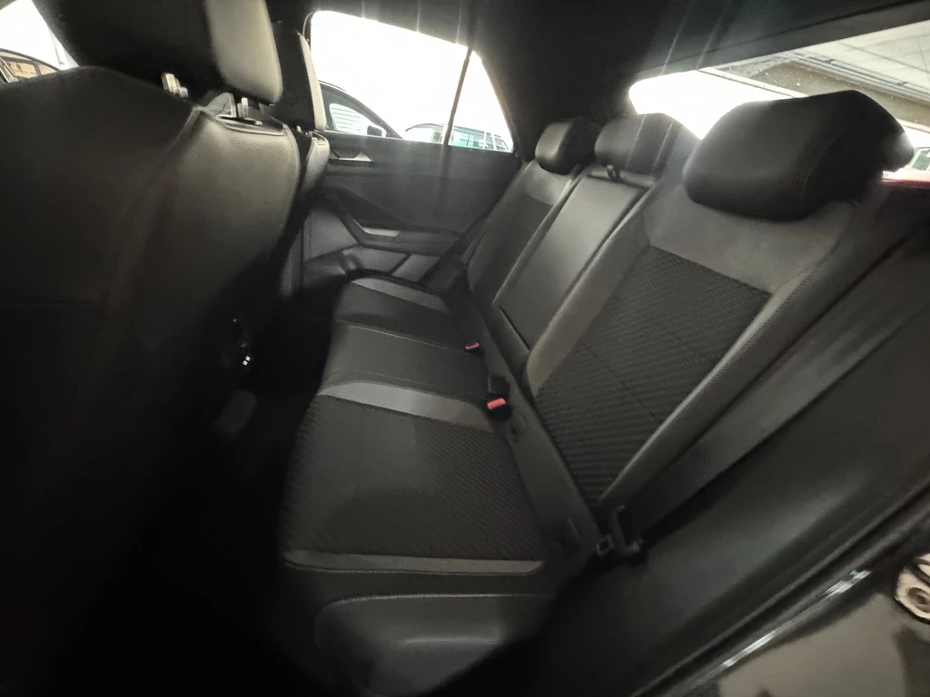 Volkswagen T-Roc – foto 22
