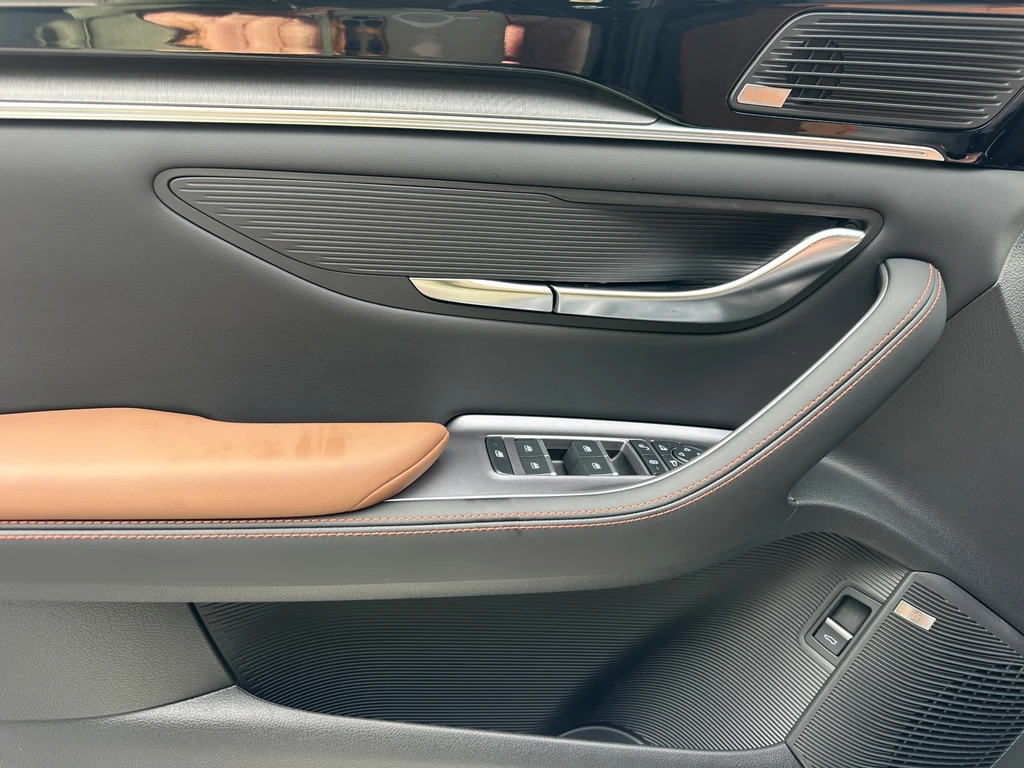 BYD SEAL U – foto 40