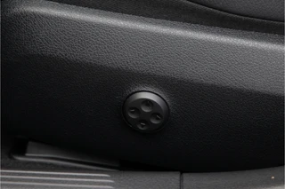 Mercedes-Benz C-Klasse – thumbnail 25