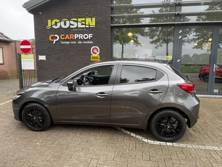 Mazda 2 – thumbnail 3