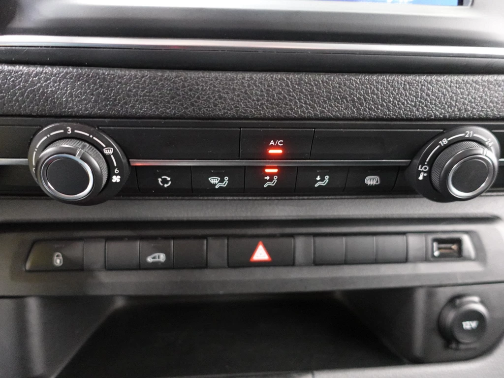 Opel Vivaro-e – foto 42