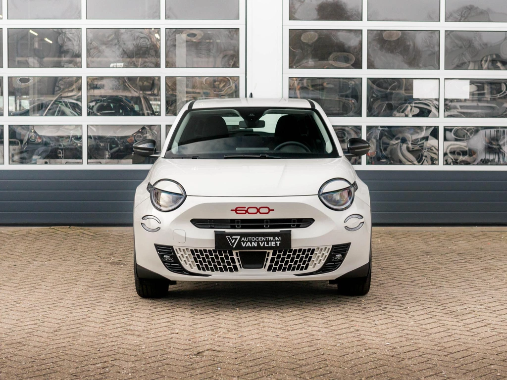 Fiat 600e – foto 9