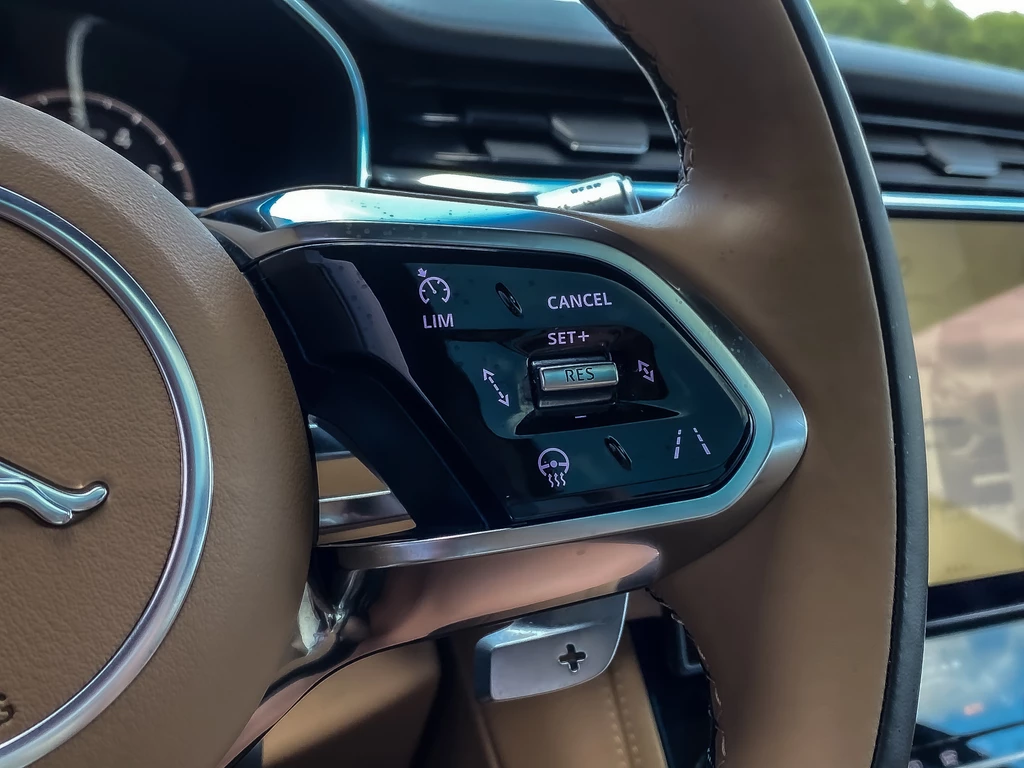 Jaguar F-PACE – foto 58