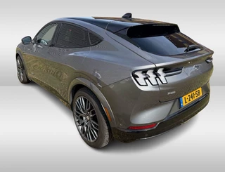 Ford Mustang Mach-E – thumbnail 2