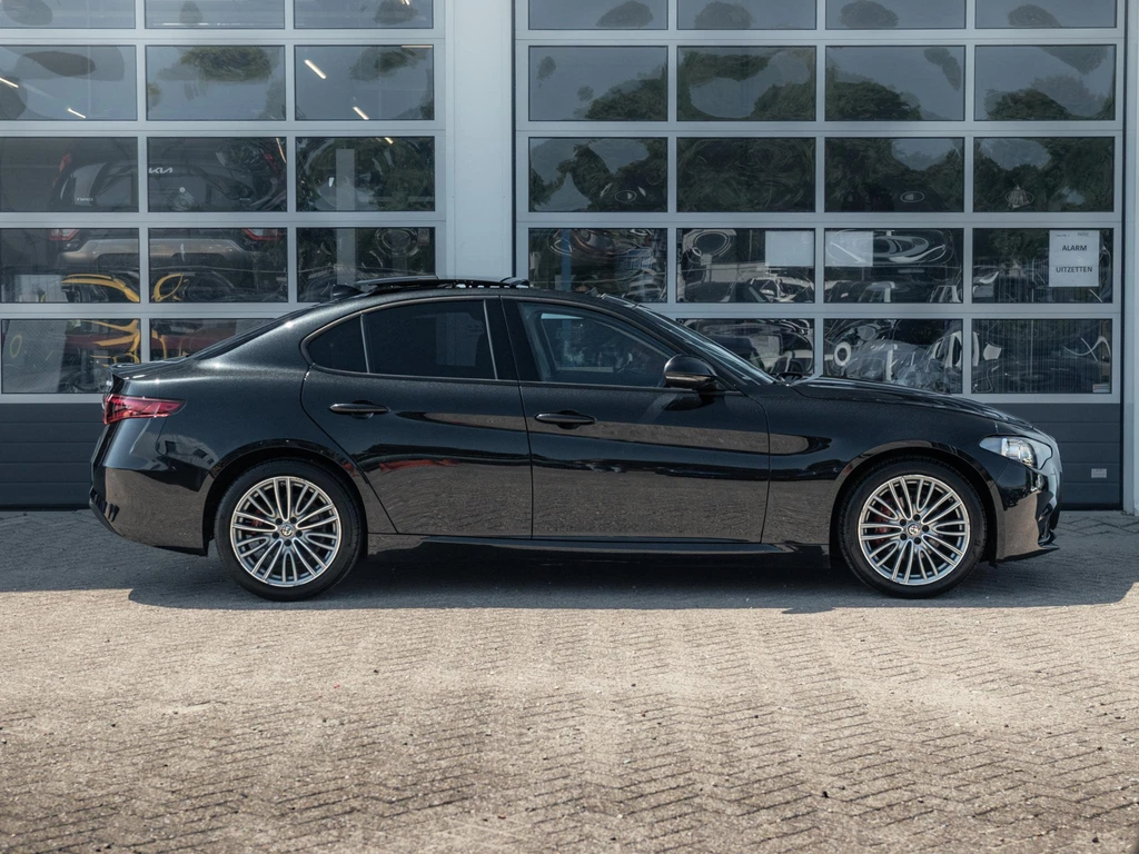 Alfa Romeo Giulia – foto 8