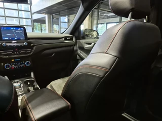 Ford Kuga – thumbnail 40