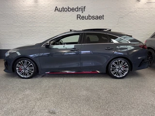 Kia ProCeed – thumbnail 2