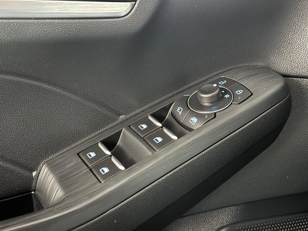Ford Kuga – foto 18