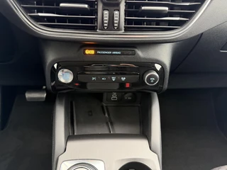 Ford Kuga – thumbnail 18