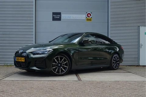 BMW i4 eDrive40 High Executive 84 kWh Trekhaak, Pano, M-Sport Stoelen, Driver Assist Pro