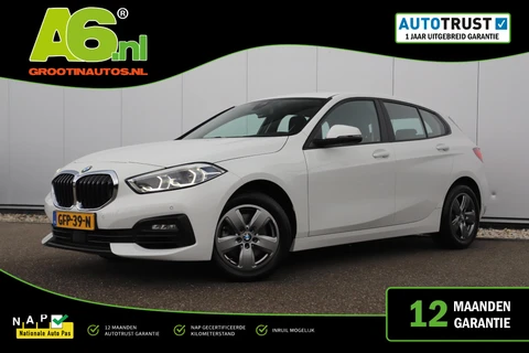 BMW 1-serie 116i Lesauto ! Sportstoelen Navigatie LED Carplay Android Parkeersensoren Climate Cruise Control LMV
