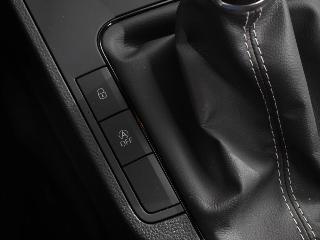 SEAT Ibiza – foto 18