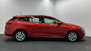 Renault Mégane Estate – thumbnail 6