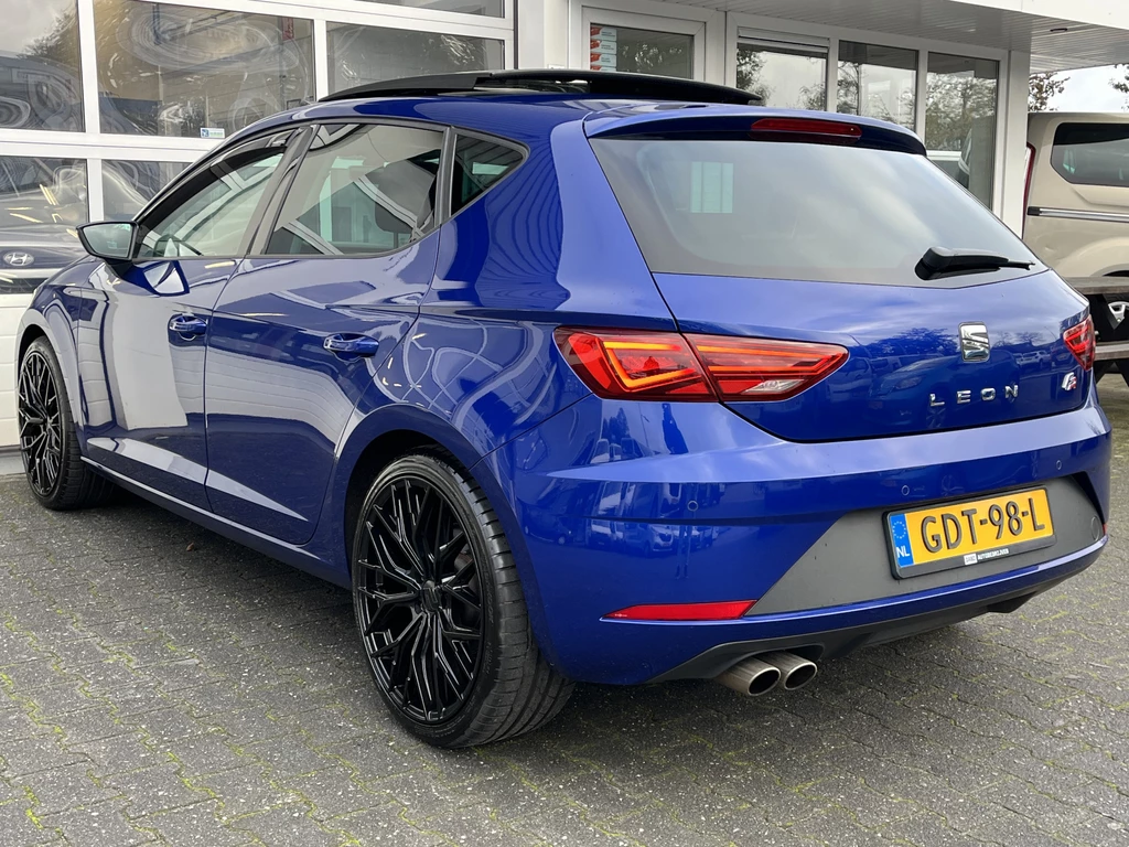 SEAT Leon – foto 3