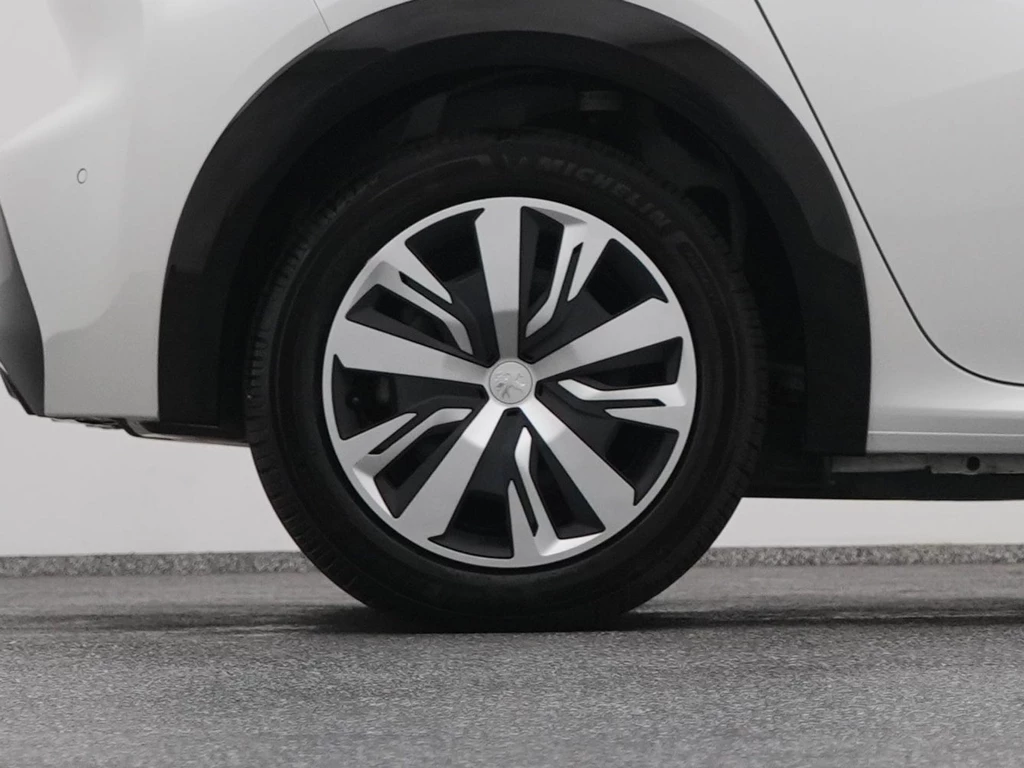Peugeot e-208 – foto 42