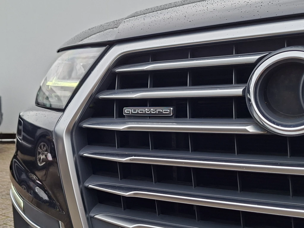 Audi Q7 – foto 22