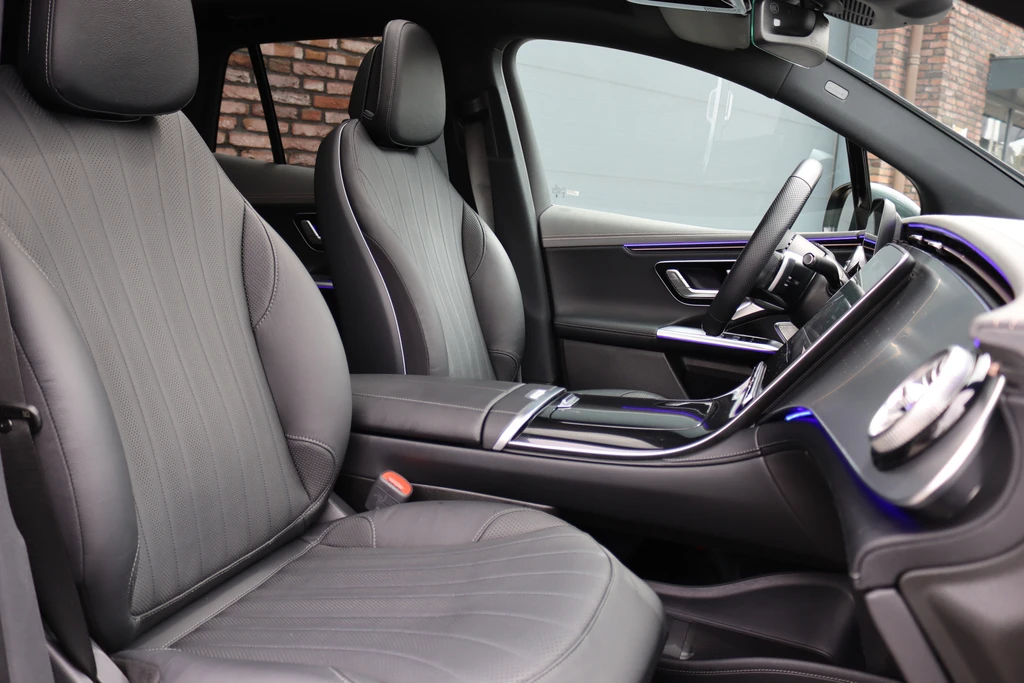 Mercedes-Benz EQE – foto 12