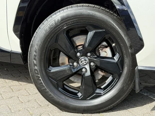 Toyota RAV4 – thumbnail 8