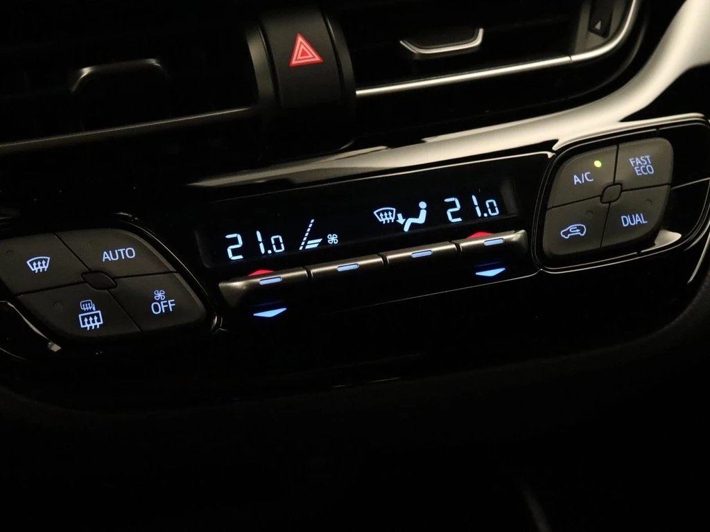 Toyota C-HR – foto 32