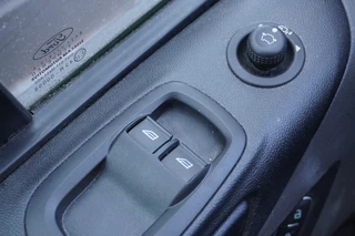 Ford Transit Custom – thumbnail 20