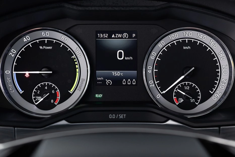 Škoda Superb – foto 32