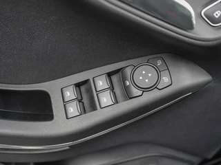 Ford Fiesta – thumbnail 43