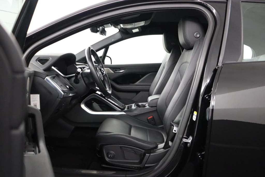 Jaguar I-PACE – foto 16