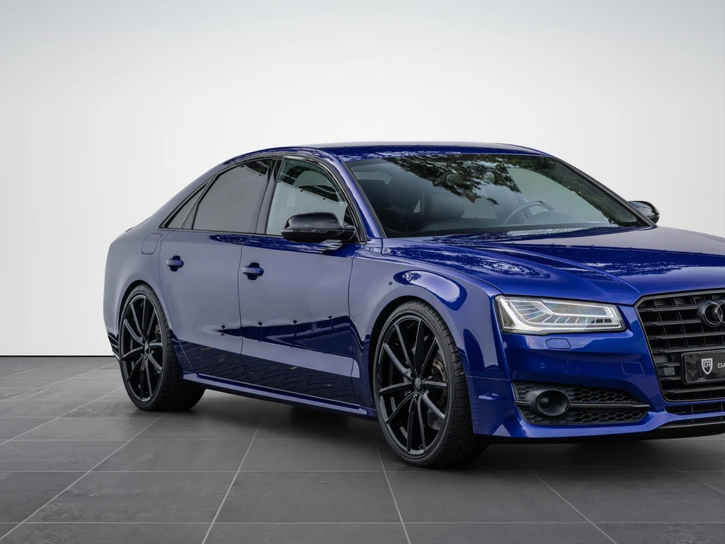 Audi S8 – foto 9