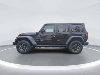 Jeep Wrangler – thumbnail 2