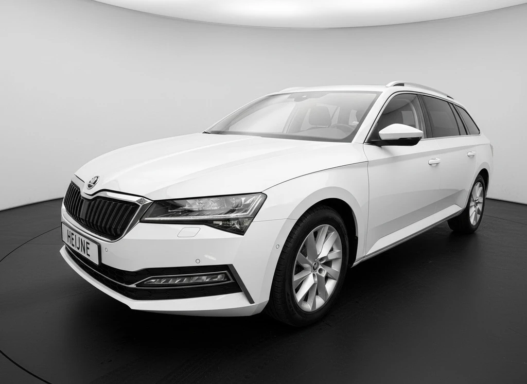 Škoda Superb – foto 8