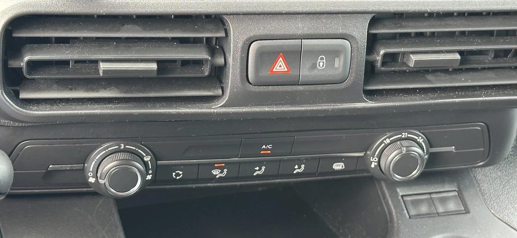 Peugeot Partner – foto 12