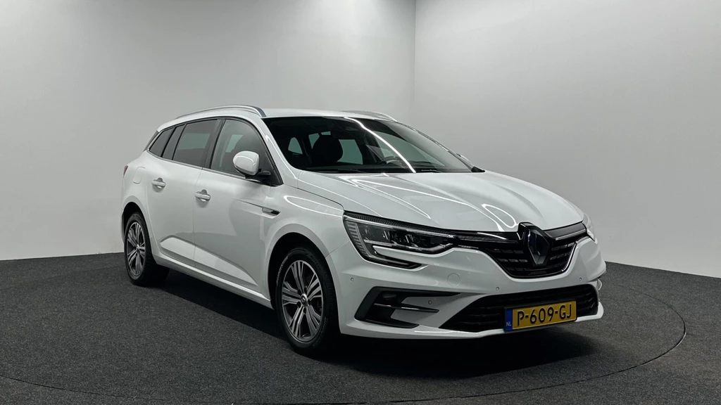 Renault Megane E-Tech – foto 7
