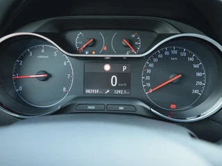 Opel Crossland – thumbnail 8