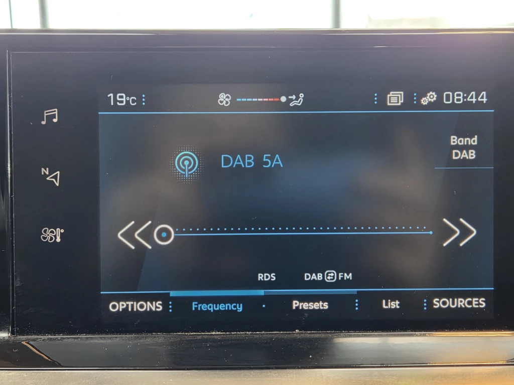 Peugeot 208 – foto 35