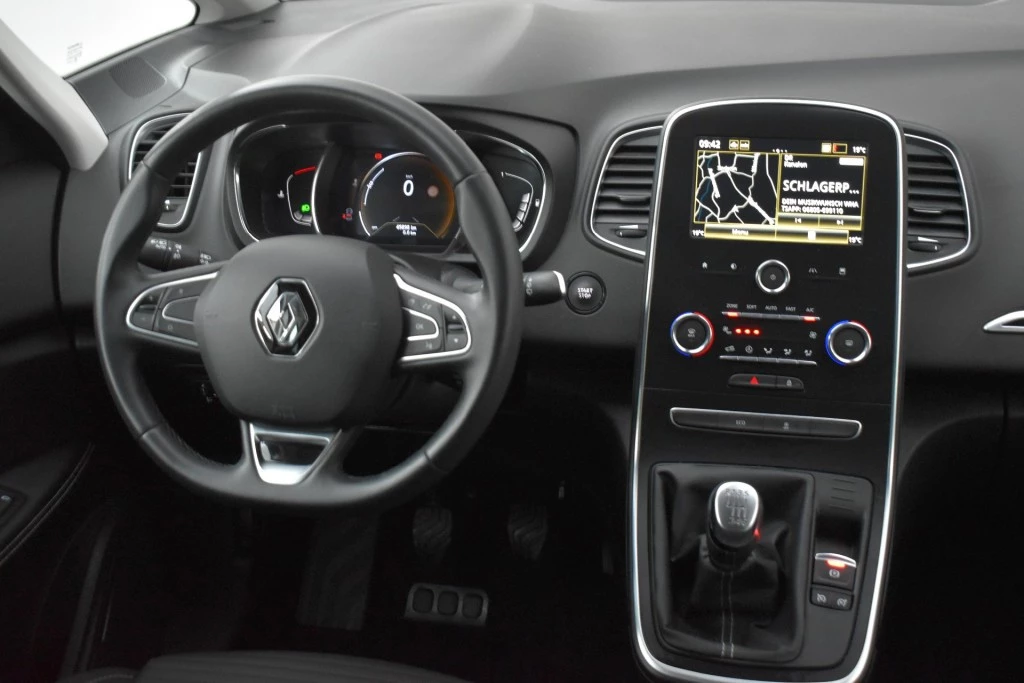 Renault Grand Scénic – foto 12