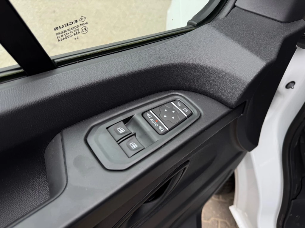 Renault Trafic – foto 12