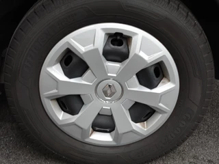 Renault Trafic – thumbnail 9