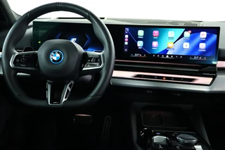 BMW i5 – thumbnail 17