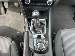 Mazda 3 – thumbnail 18
