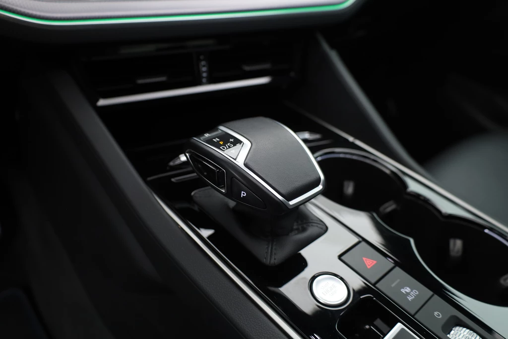 Volkswagen Touareg – foto 13