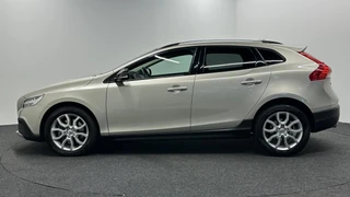 Volvo V40 – thumbnail 2