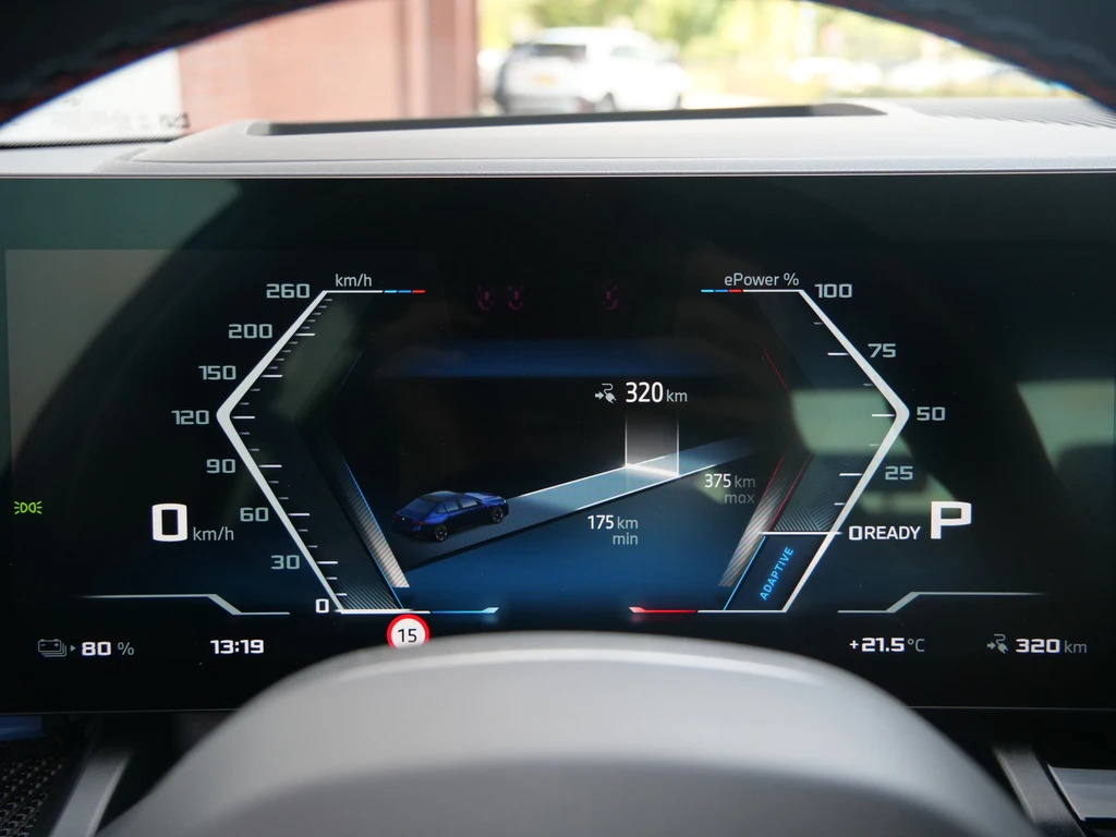 BMW i5 – foto 17