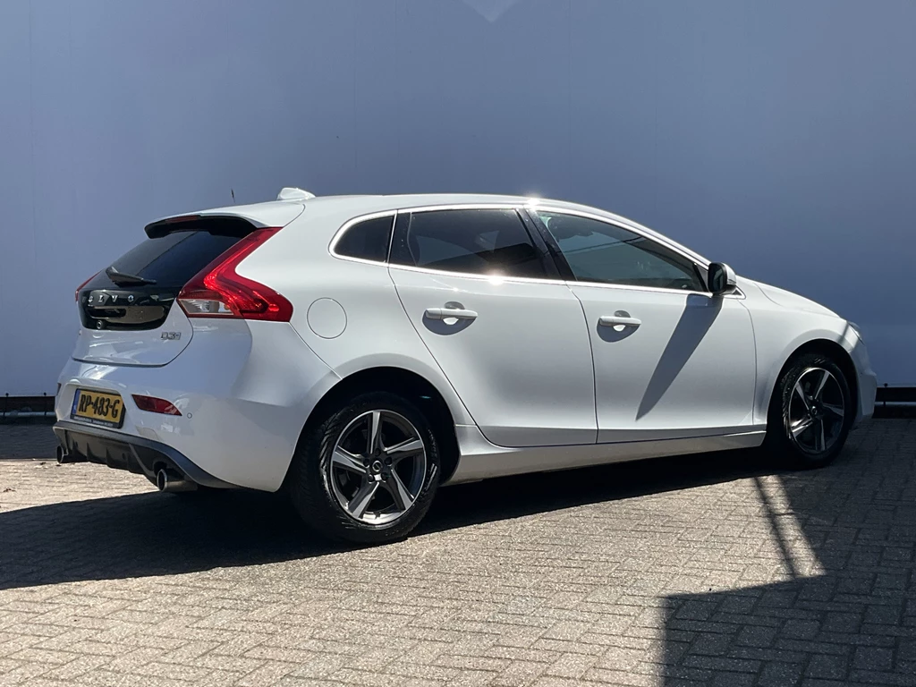 Volvo V40 – foto 8