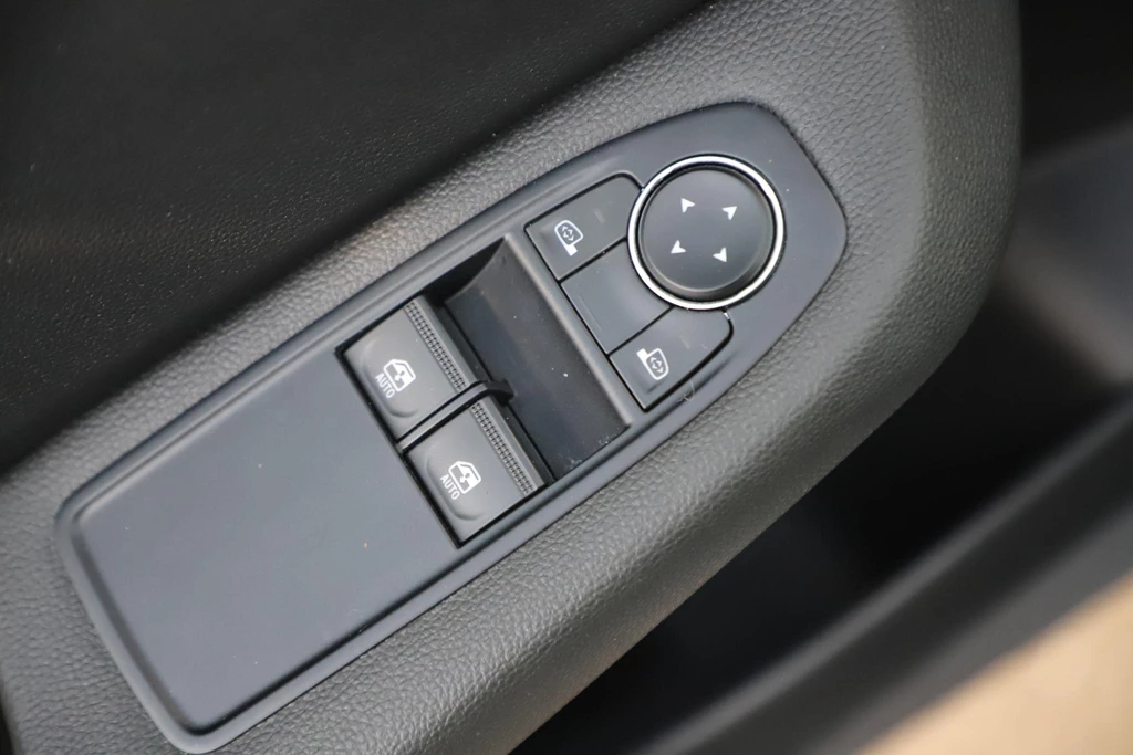 Renault Clio – foto 12